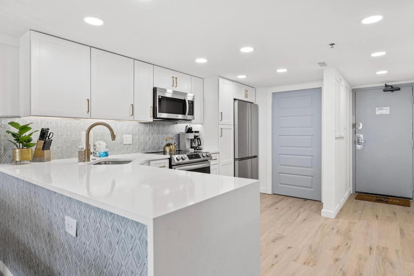 Luxury Ocean Front By Barefoot Landing Appartement Myrtle Beach Buitenkant foto
